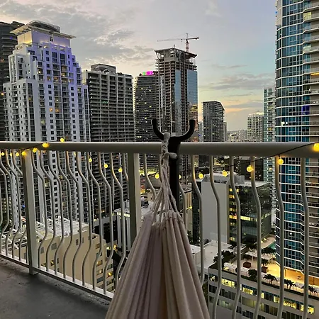 City & Sea View+Free Parking Modern Condo Miami Exterior photo