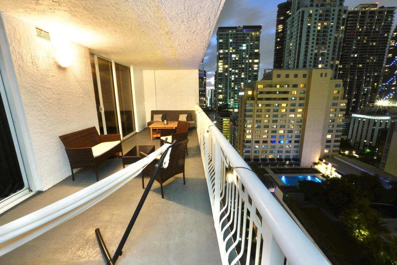 & Sea View+free Parking Modern Apartamento Miami